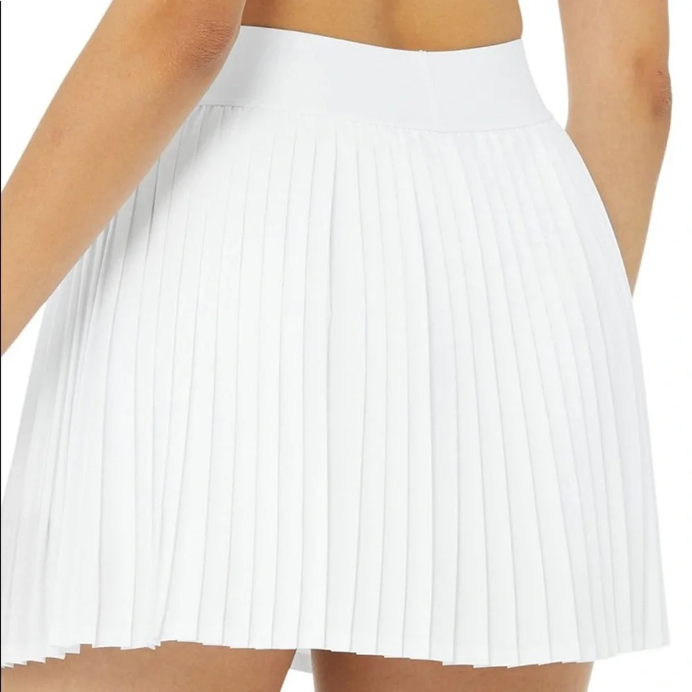 Alo Yoga Aces Tennis Skirt White Size Small BNWT